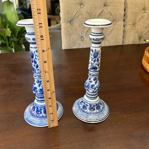 Floral Blue & White Chinese Candlesticks Antique/Vintage  Floral Motif Porcelain - Picture 13 of 16